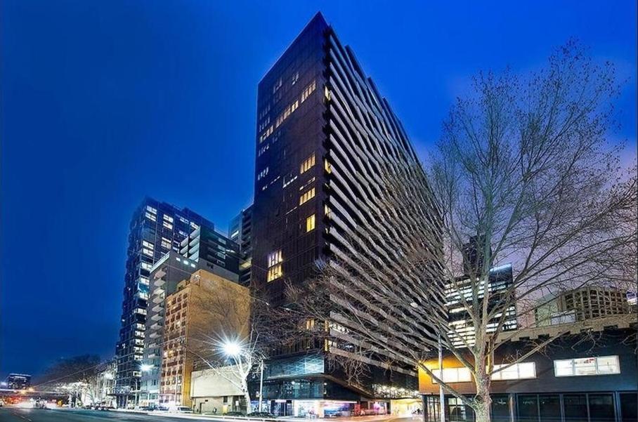 Aura2107, 2 Bedroom Apartment With Balcony, Stunning Yarra River And City Views Мельбурн Экстерьер фото