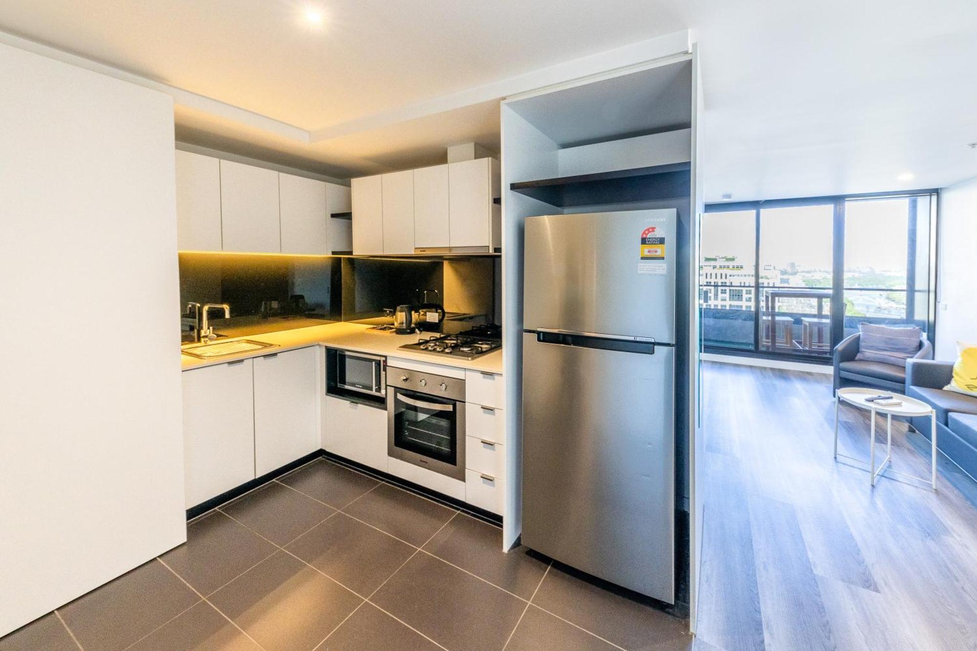 Aura2107, 2 Bedroom Apartment With Balcony, Stunning Yarra River And City Views Мельбурн Экстерьер фото